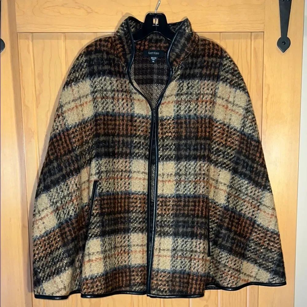 Karen Kane Cape
